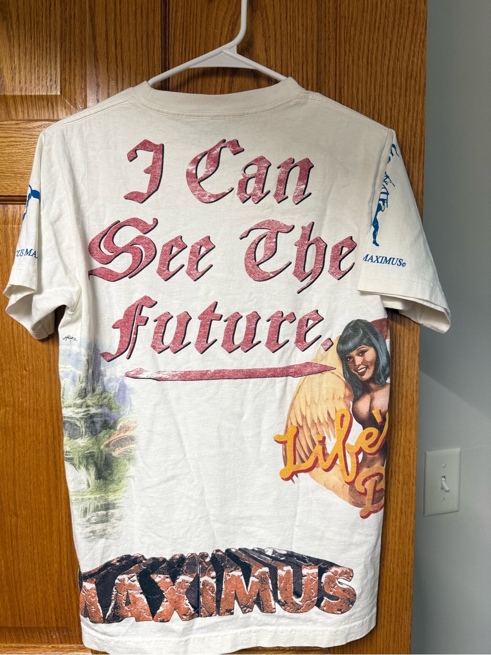 Travis Scott Concert Merch - Picture 2 of 4
